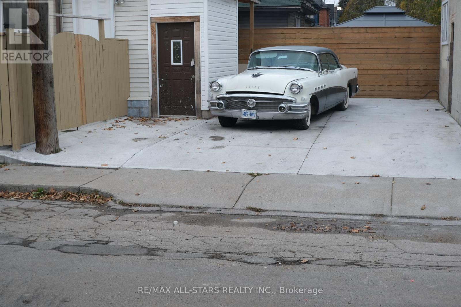 75 Keith Street, Hamilton, Ontario  L8L 3S2 - Photo 37 - X12484887