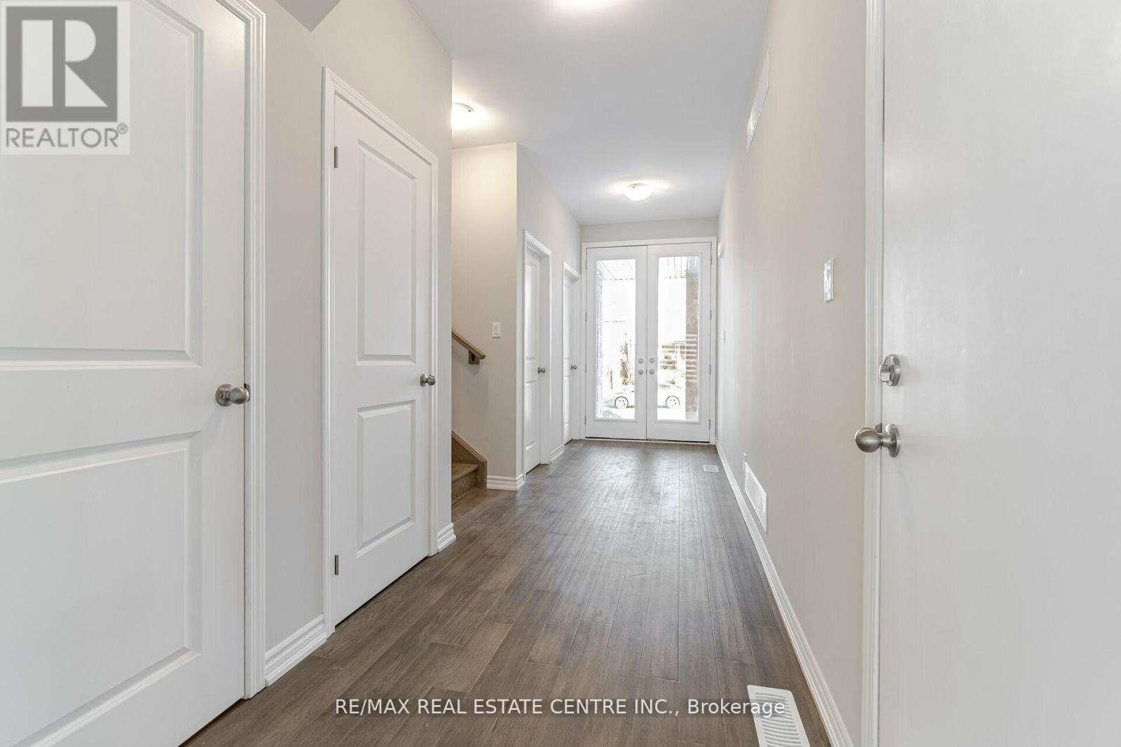 219 Taylor Street, Thorold, Ontario  L2V 1C3 - Photo 3 - X12570068