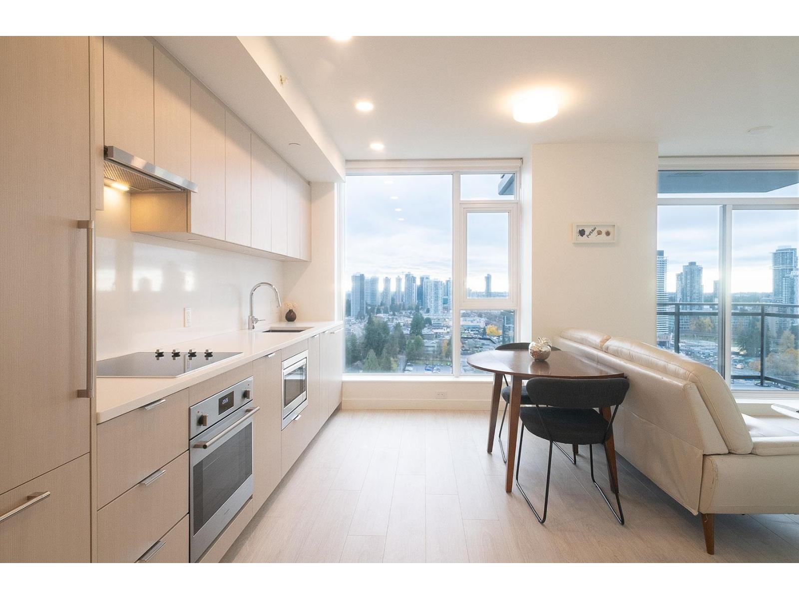 1805 13675 107a Avenue, Surrey, British Columbia  V3T 0X2 - Photo 3 - R3063550