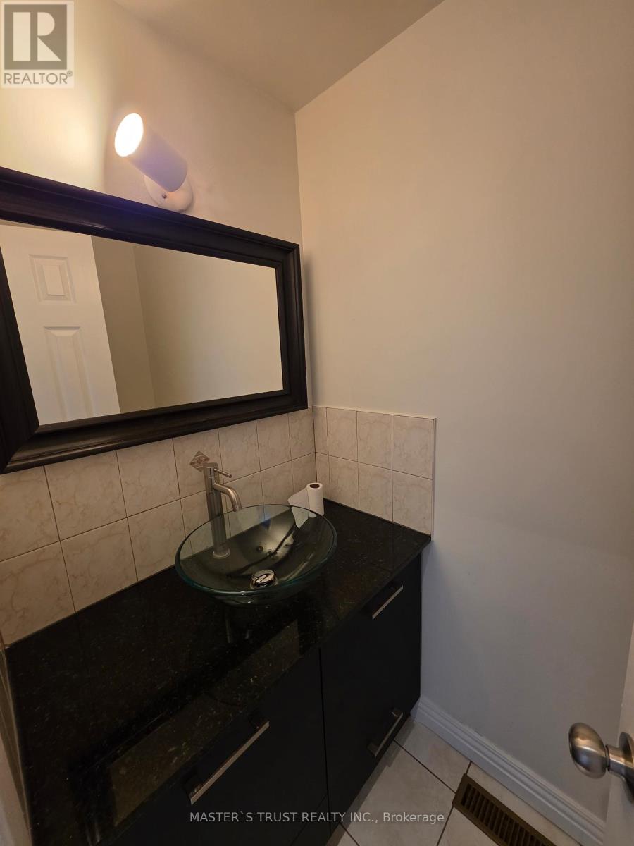 61 - 112 George Henry Boulevard, Toronto, Ontario  M2J 1E7 - Photo 16 - C12570222