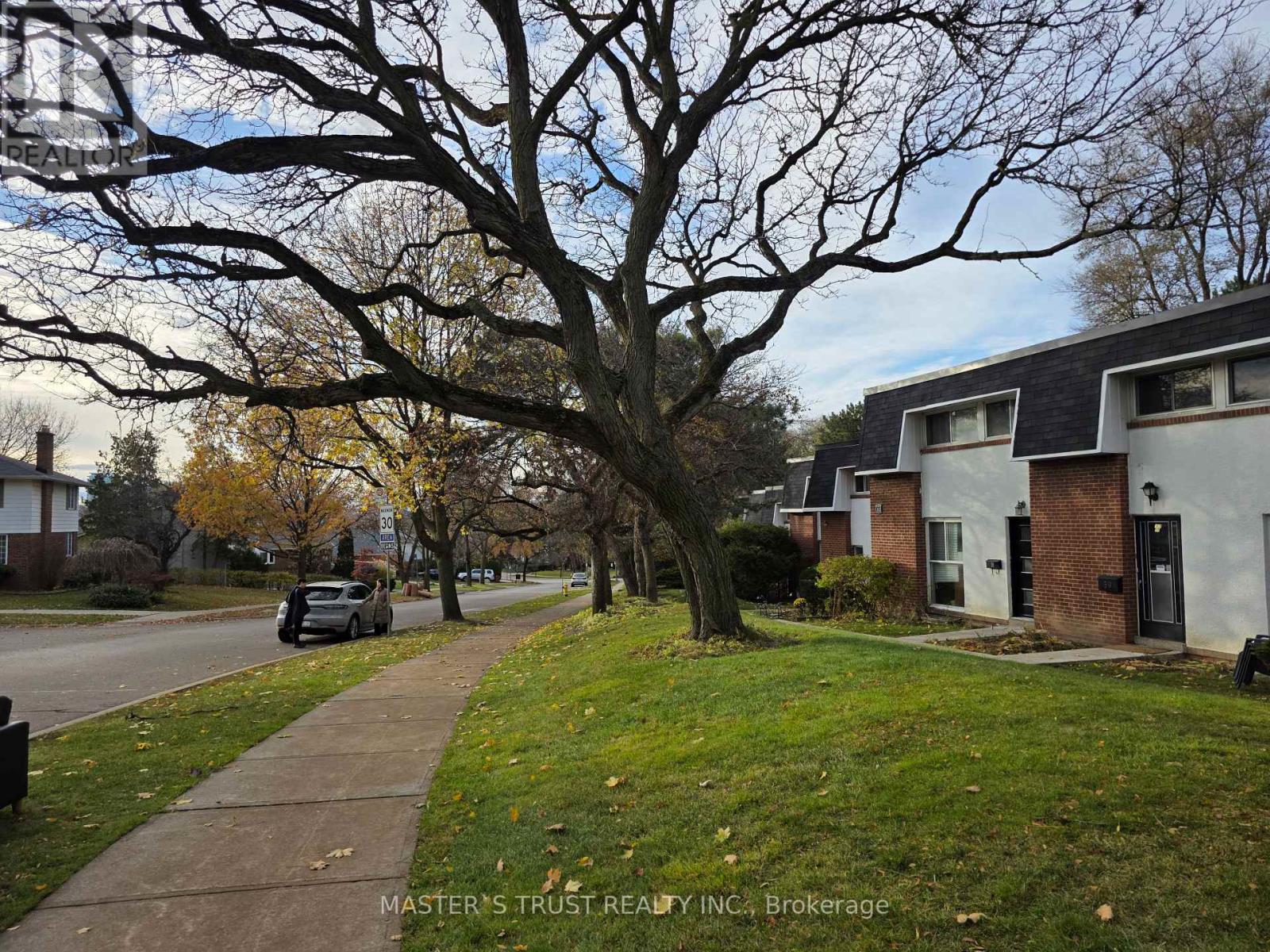 61 - 112 George Henry Boulevard, Toronto, Ontario  M2J 1E7 - Photo 8 - C12570222