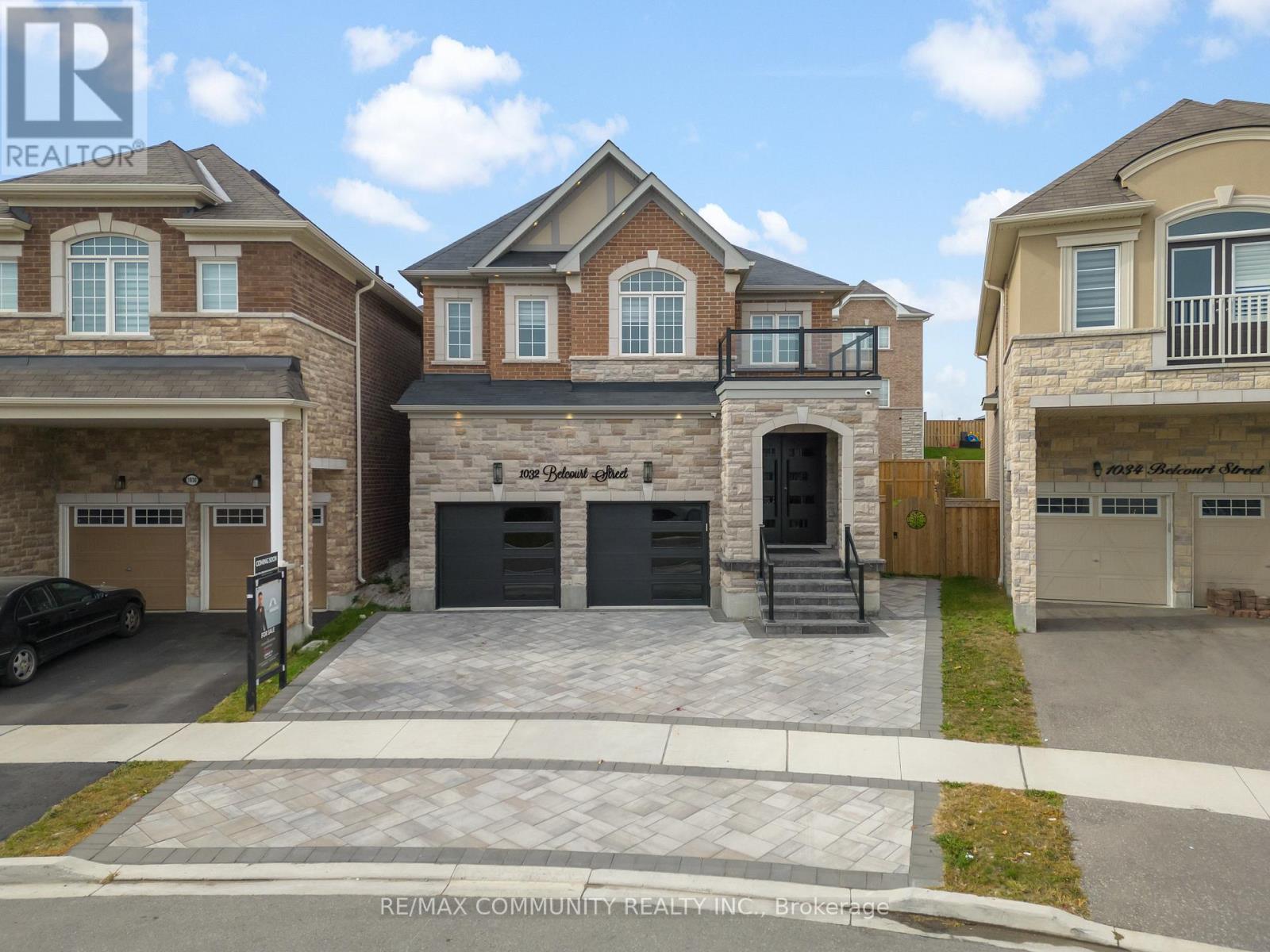 1032 Belcourt Street, Pickering, Ontario  L1X 0G3 - Photo 2 - E12570210