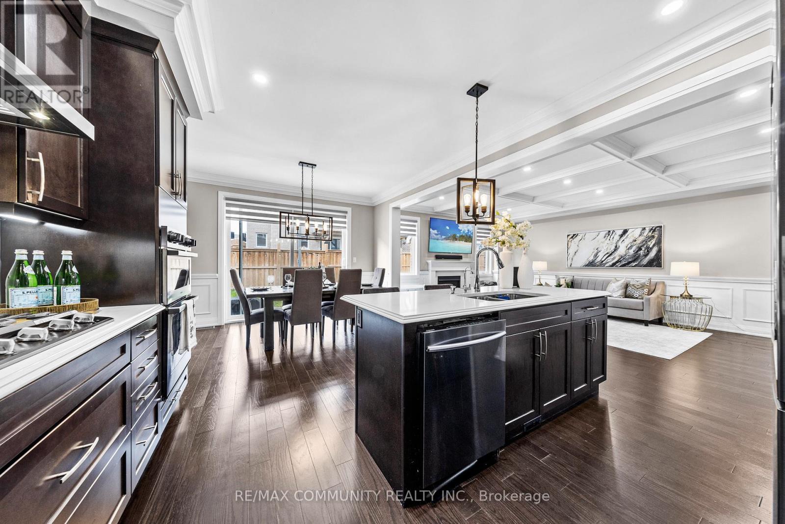 1032 Belcourt Street, Pickering, Ontario  L1X 0G3 - Photo 31 - E12570210