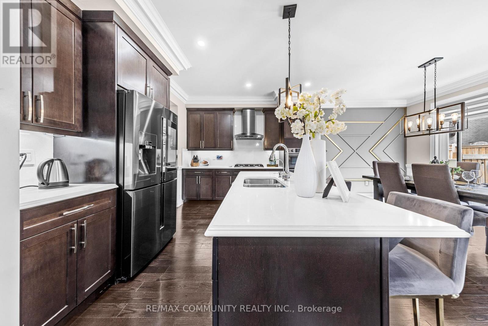 1032 Belcourt Street, Pickering, Ontario  L1X 0G3 - Photo 33 - E12570210