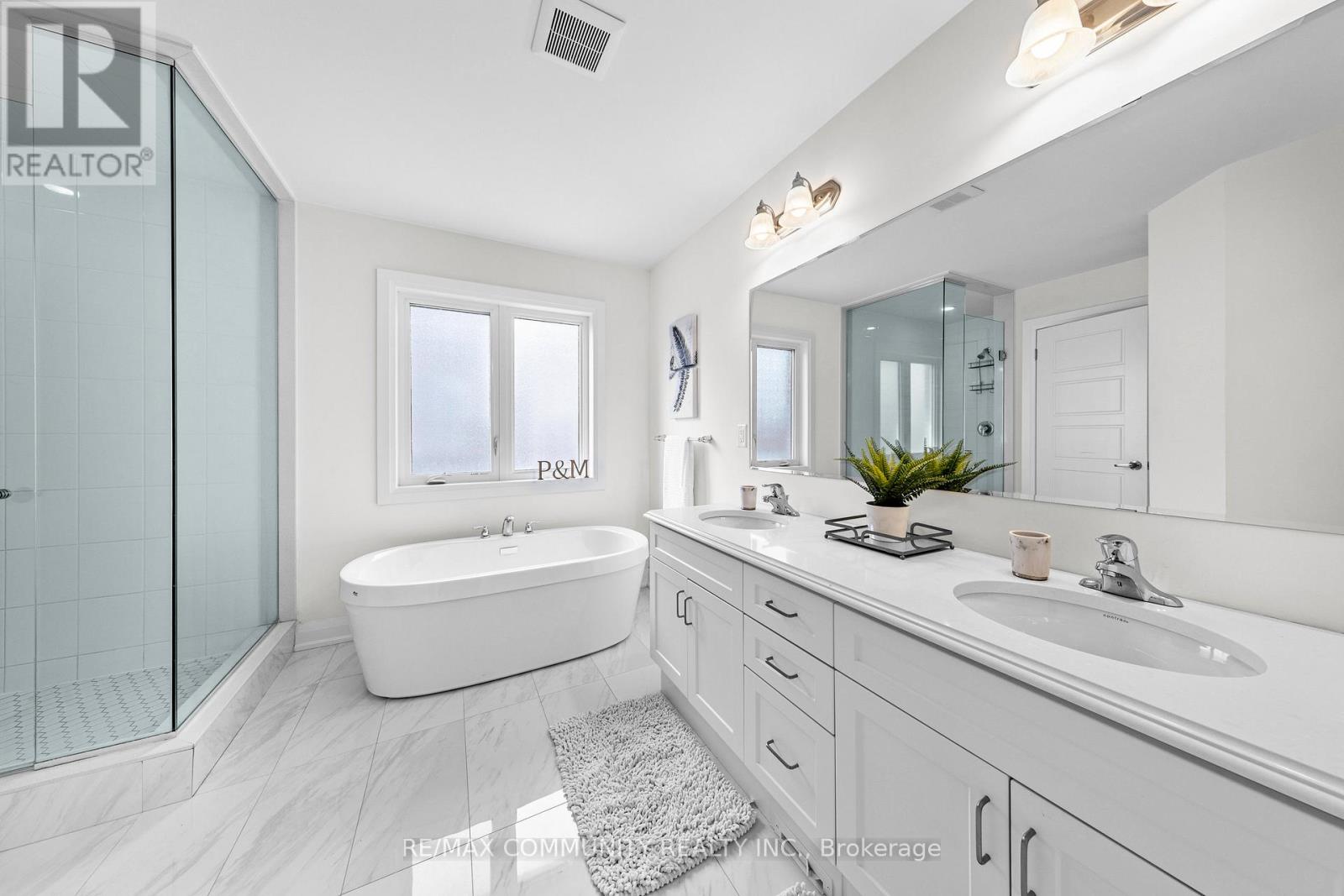 1032 Belcourt Street, Pickering, Ontario  L1X 0G3 - Photo 39 - E12570210