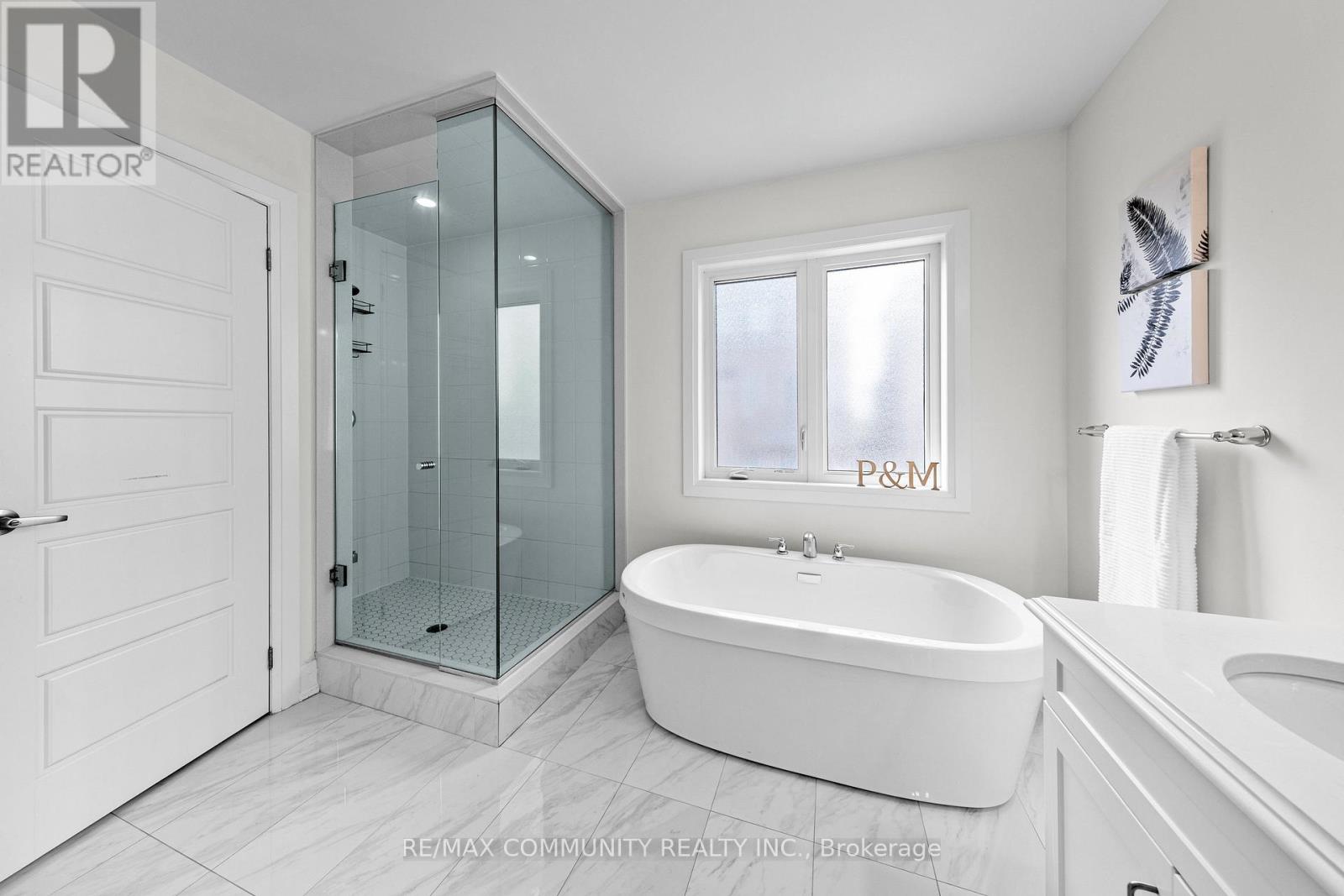 1032 Belcourt Street, Pickering, Ontario  L1X 0G3 - Photo 40 - E12570210