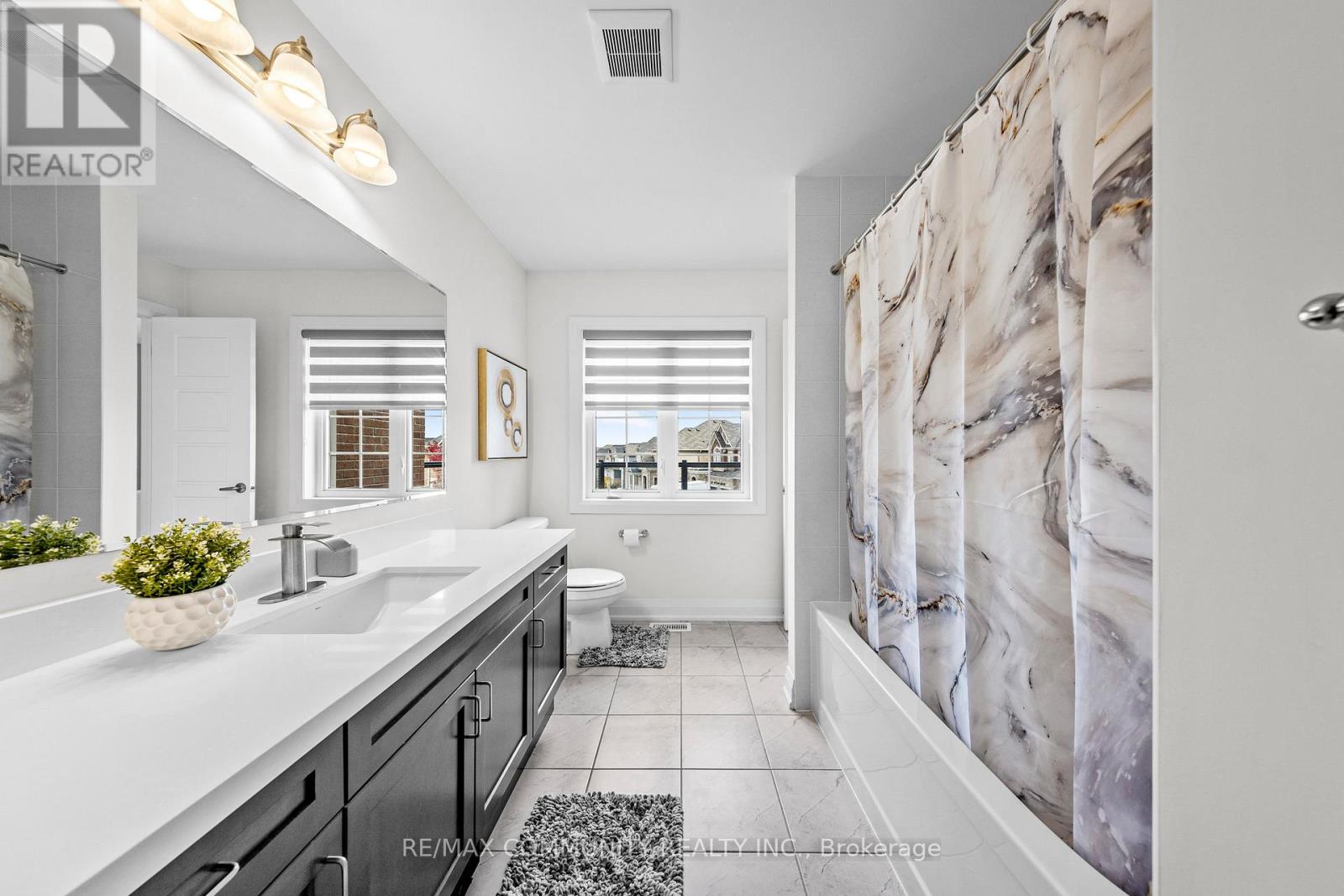 1032 Belcourt Street, Pickering, Ontario  L1X 0G3 - Photo 47 - E12570210