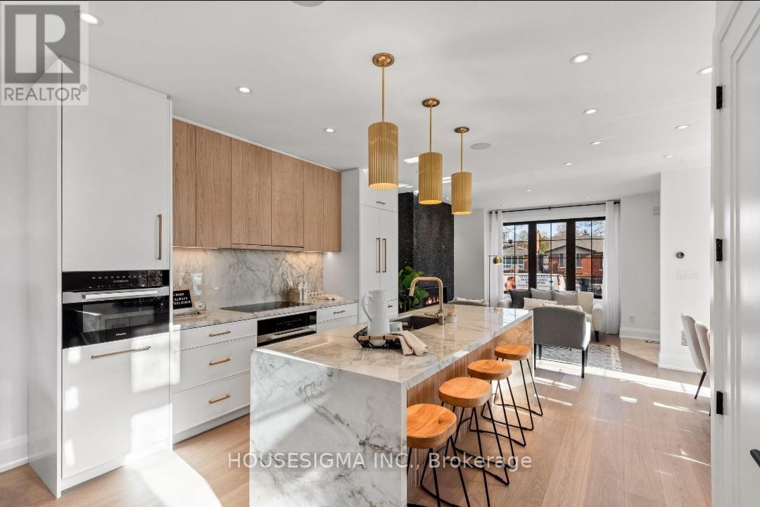 180 Glenwood Crescent, Toronto, Ontario  M4B 1K4 - Photo 12 - E12570218