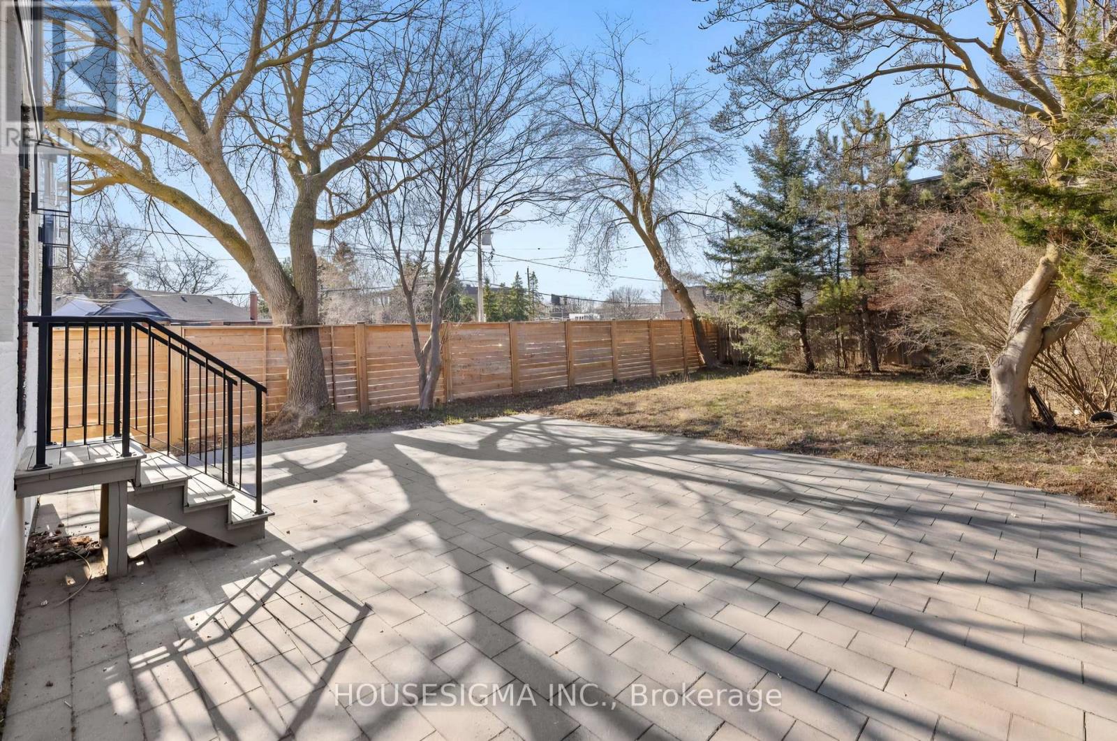 180 Glenwood Crescent, Toronto, Ontario  M4B 1K4 - Photo 39 - E12570218