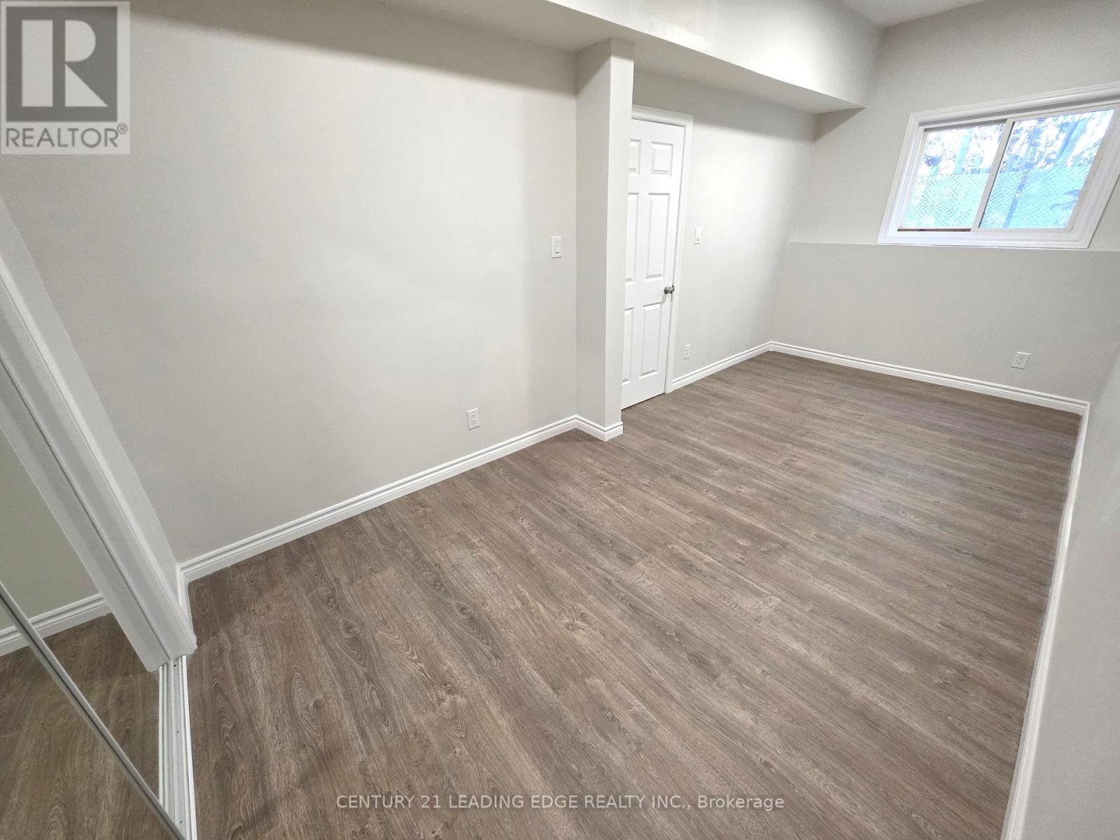 623 Lake Drive South, Georgina, Ontario  L4P 1T6 - Photo 30 - N12563060