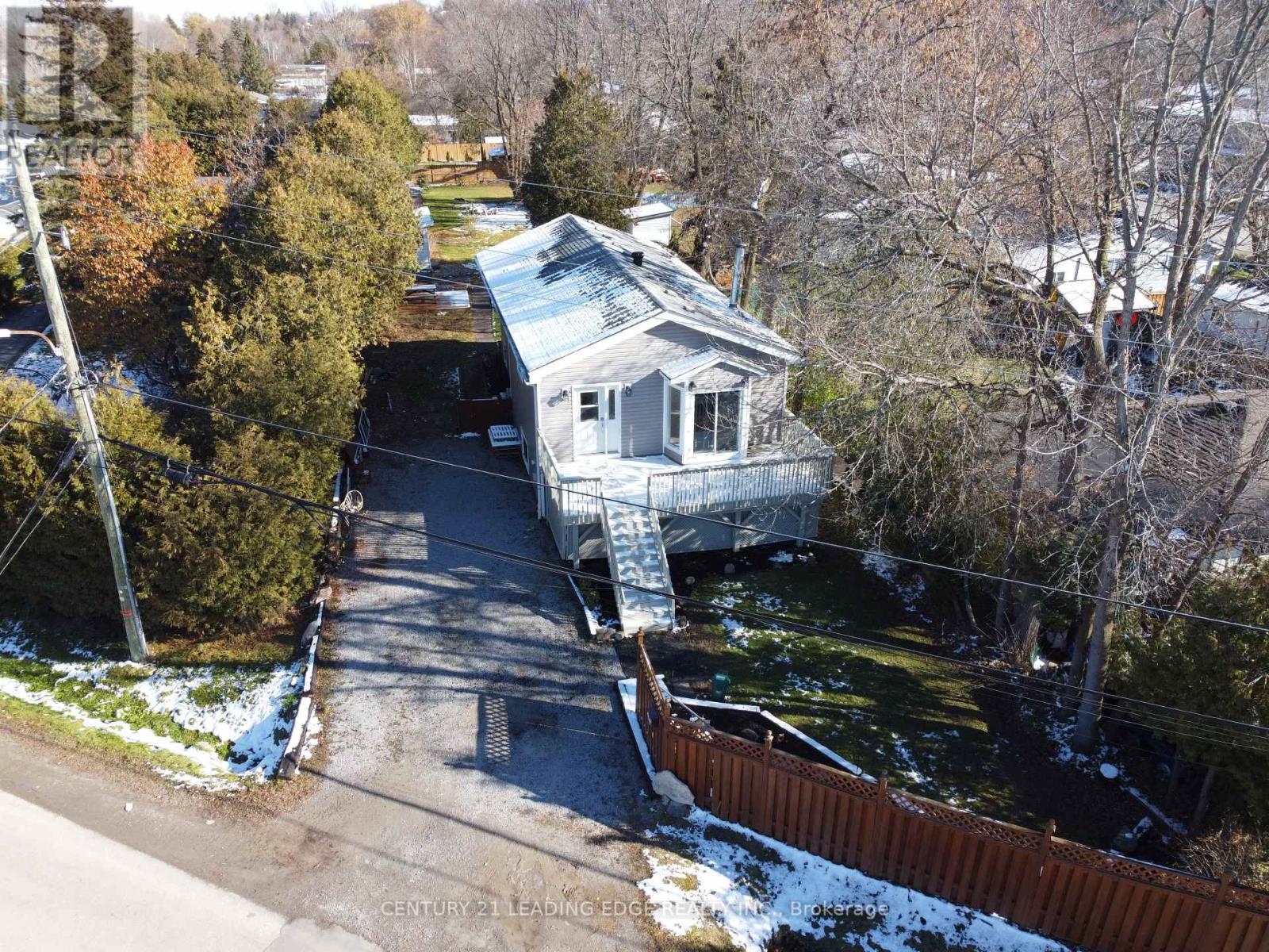 623 Lake Drive South, Georgina, Ontario  L4P 1T6 - Photo 39 - N12563060