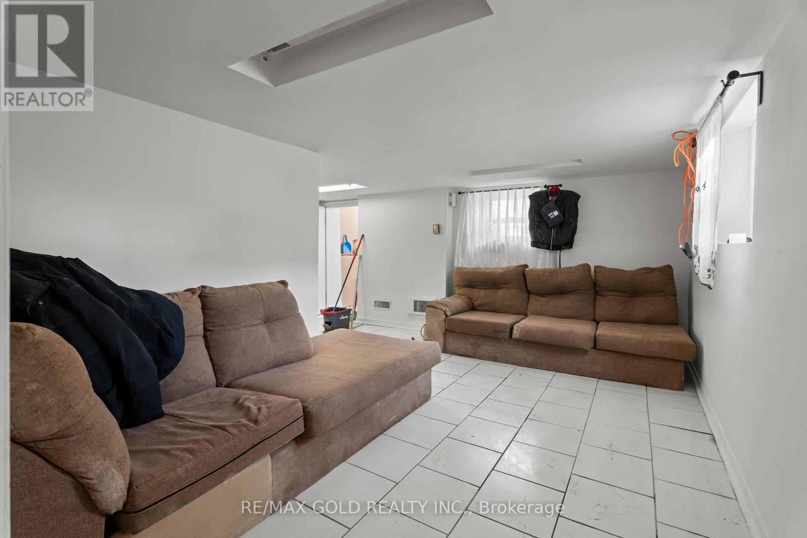 59 David Street, Brampton, Ontario  L6X 1J6 - Photo 34 - W12567110