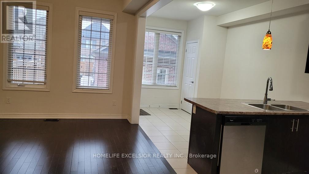 192 Northvale Road, Markham, Ontario  L6B 1J3 - Photo 13 - N12570212