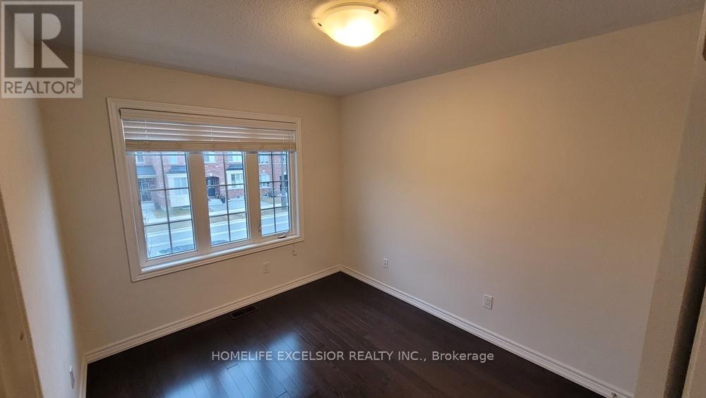 192 Northvale Road, Markham, Ontario  L6B 1J3 - Photo 5 - N12570212