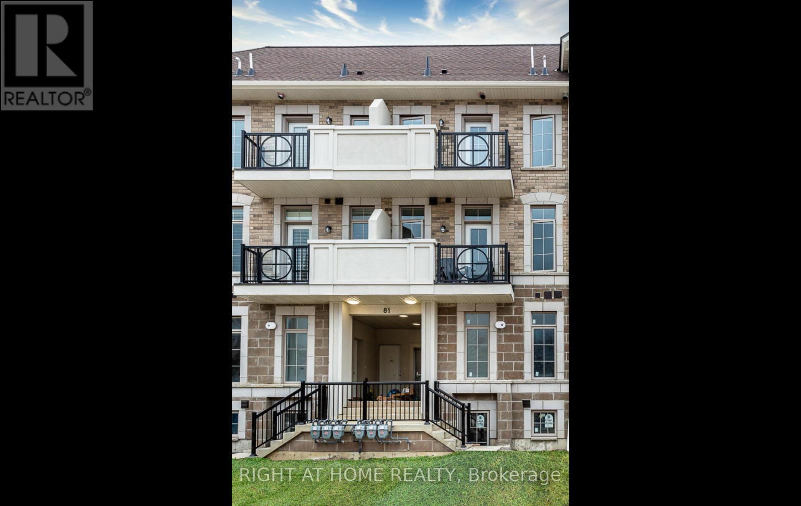 35 - 81 Armdale Road, Mississauga, Ontario  L4Z 0C7 - Photo 2 - W12570214