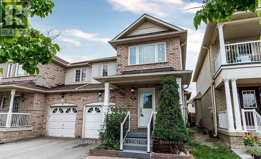 42 LIVINGSTON ROAD, Milton, Ontario