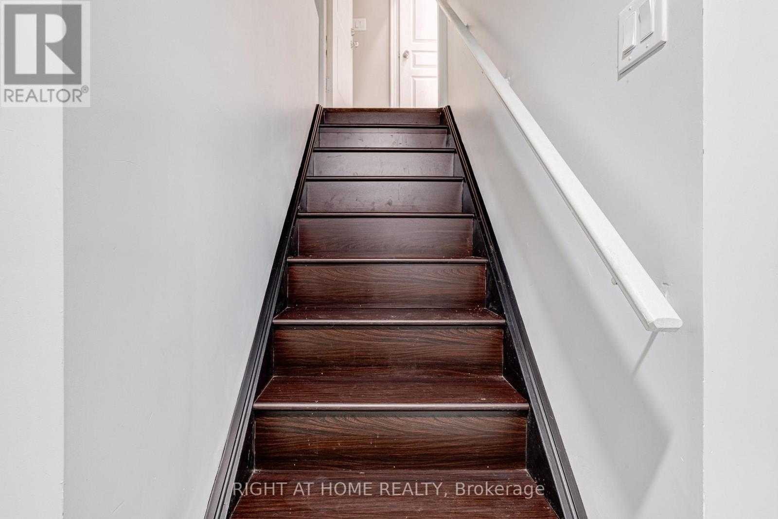 96 Humberstone Crescent, Brampton, Ontario  L7A 4B8 - Photo 22 - W12570228