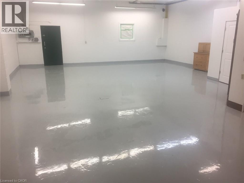 2483 Industrial Street Unit# 2, Burlington, Ontario  L7P 1A6 - Photo 4 - 40787798