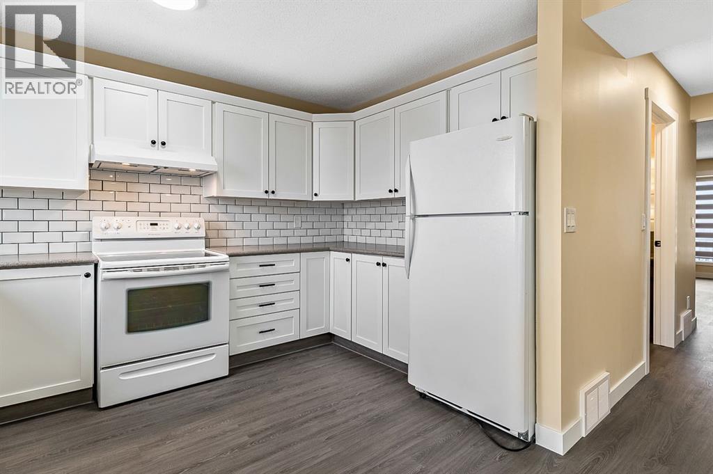 11 Maplewood Green, Strathmore, Alberta  T2K 1X3 - Photo 14 - A2268318