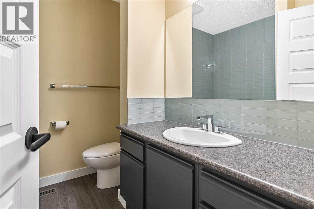 11 Maplewood Green, Strathmore, Alberta  T2K 1X3 - Photo 32 - A2268318