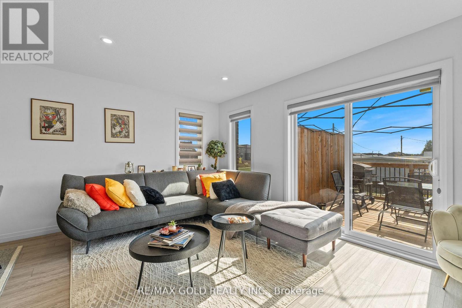 82 Pony Way, Kitchener, Ontario  N2R 0R2 - Photo 12 - X12570180