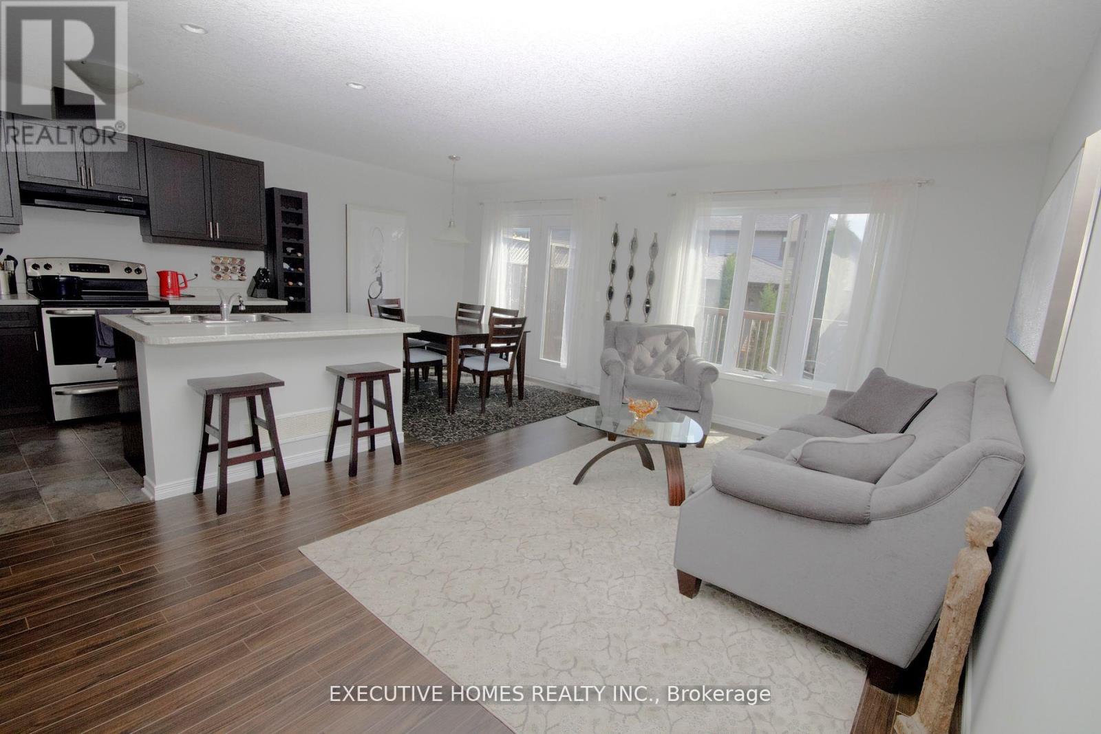 129 - 2635 Bateman Trail, London South, Ontario  N6L 0B1 - Photo 4 - X12570184