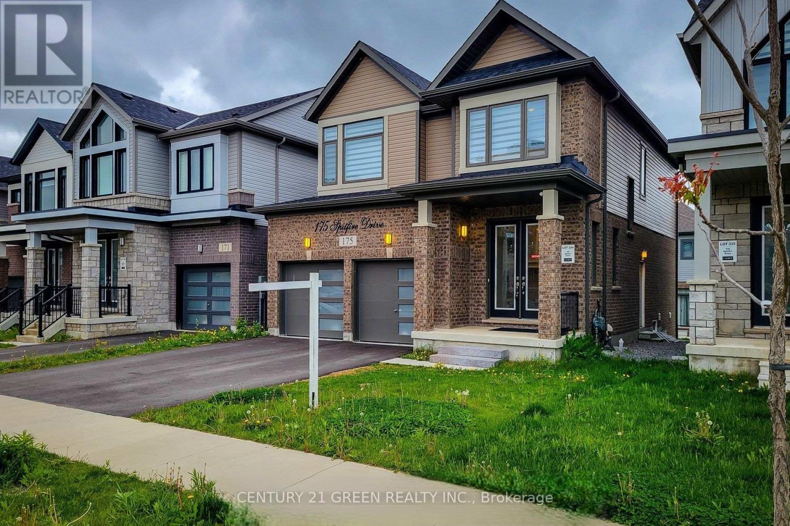 175 Spitfire Drive, Hamilton, Ontario  L0R 1W0 - Photo 2 - X12570204