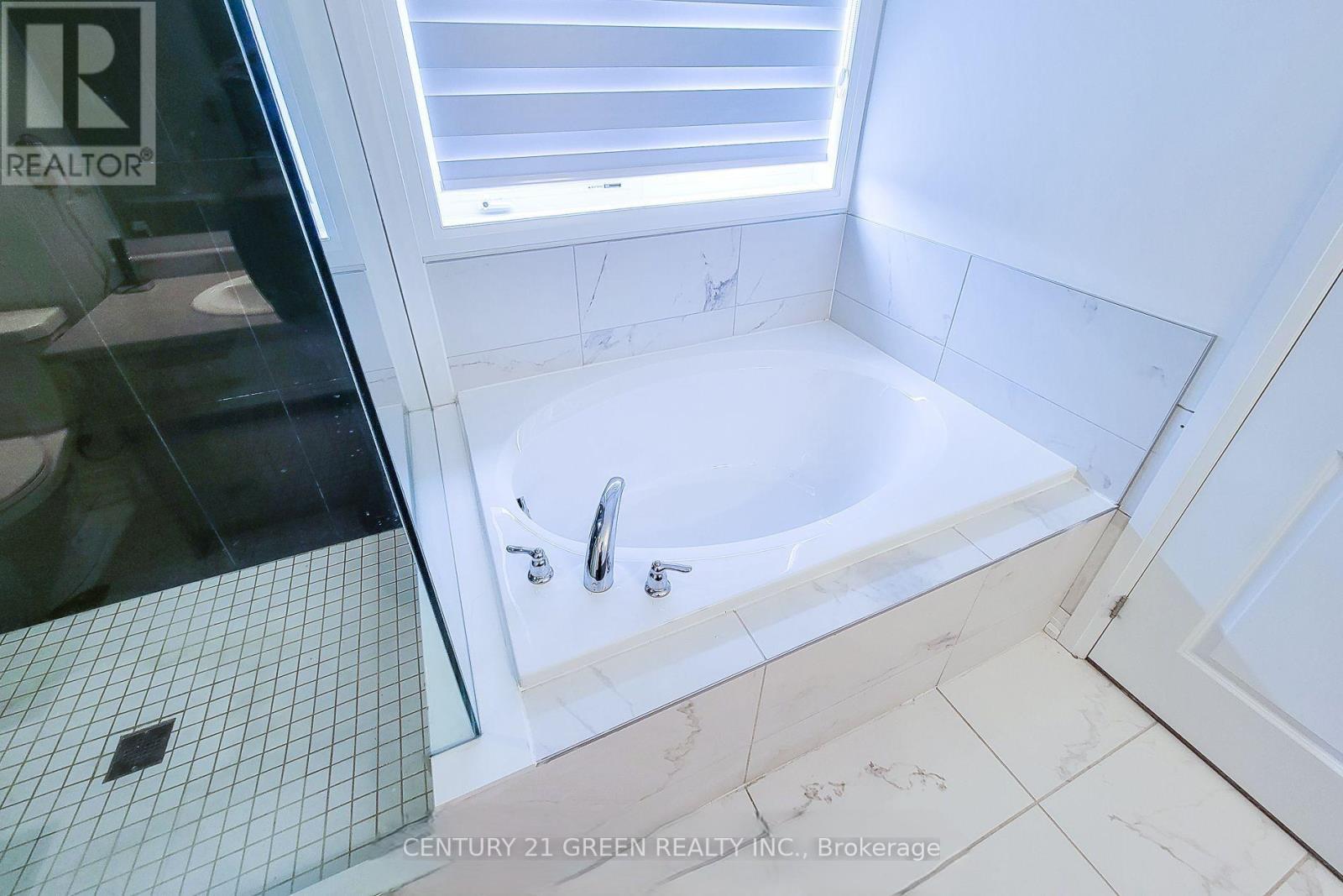 175 Spitfire Drive, Hamilton, Ontario  L0R 1W0 - Photo 22 - X12570204