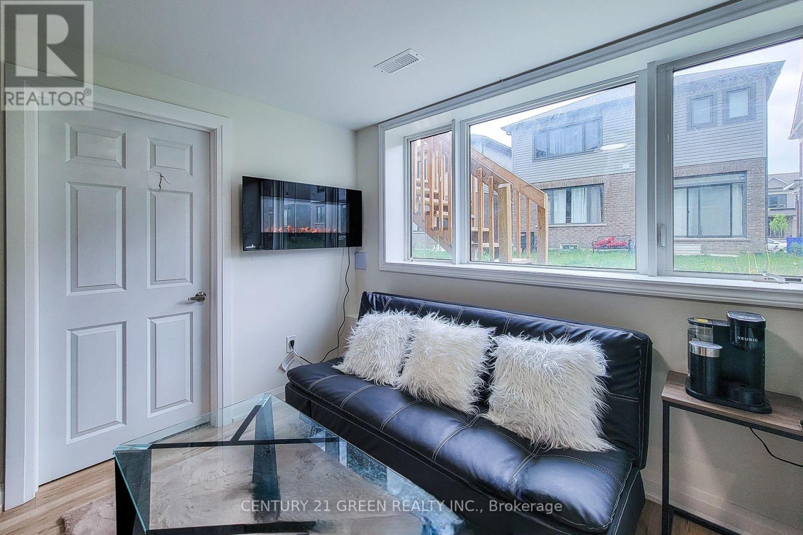 175 Spitfire Drive, Hamilton, Ontario  L0R 1W0 - Photo 42 - X12570204