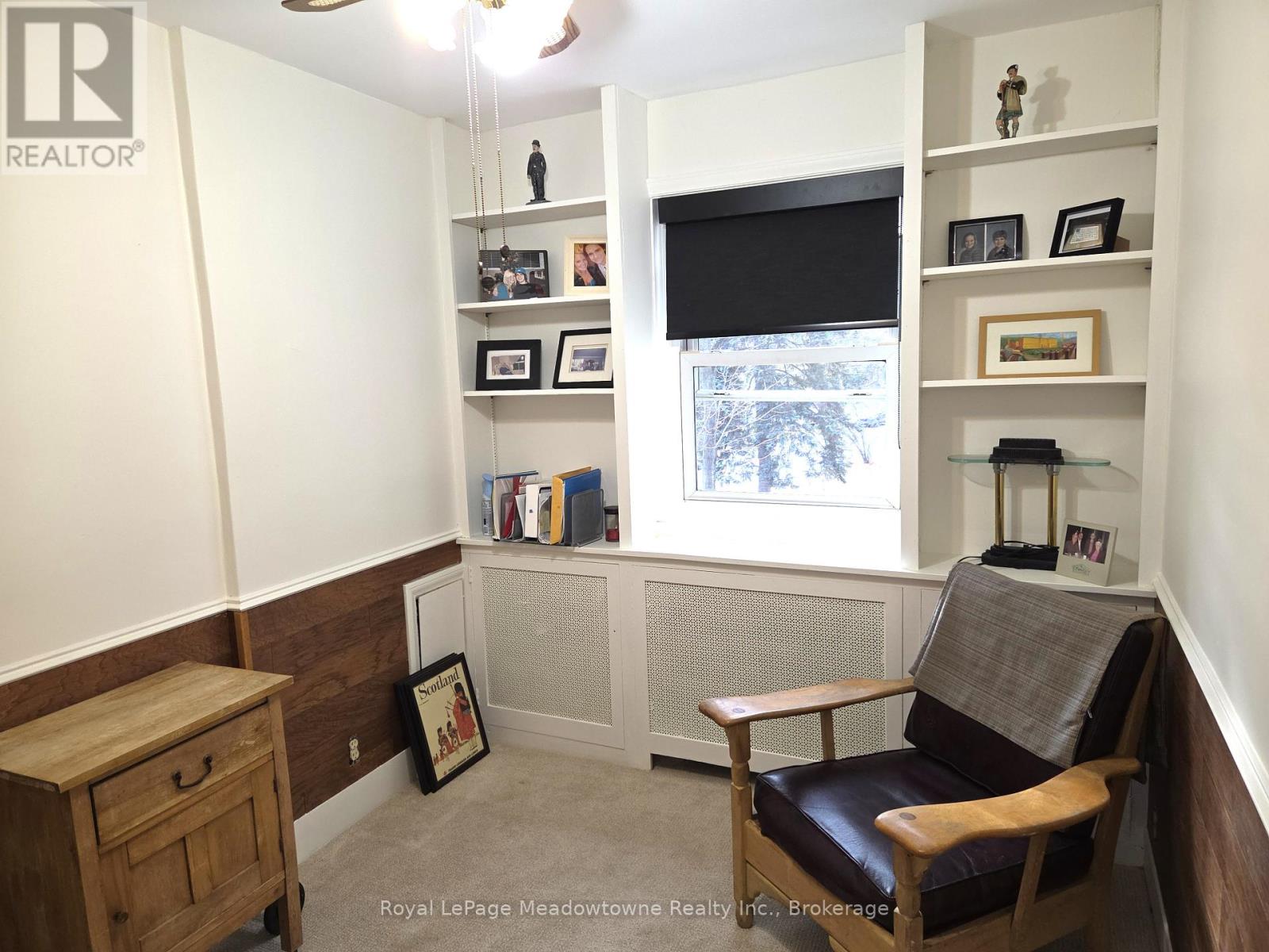 10 - 2405 Lakeshore Road, Burlington, Ontario  L7R 1B8 - Photo 13 - W12533832