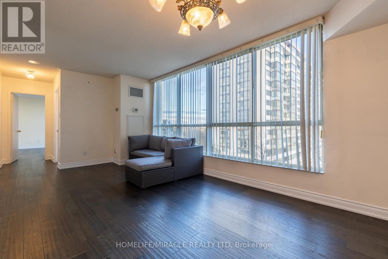 501 - 2901 Kipling Avenue, Toronto, Ontario  M9V 5E5 - Photo 14 - W12512166