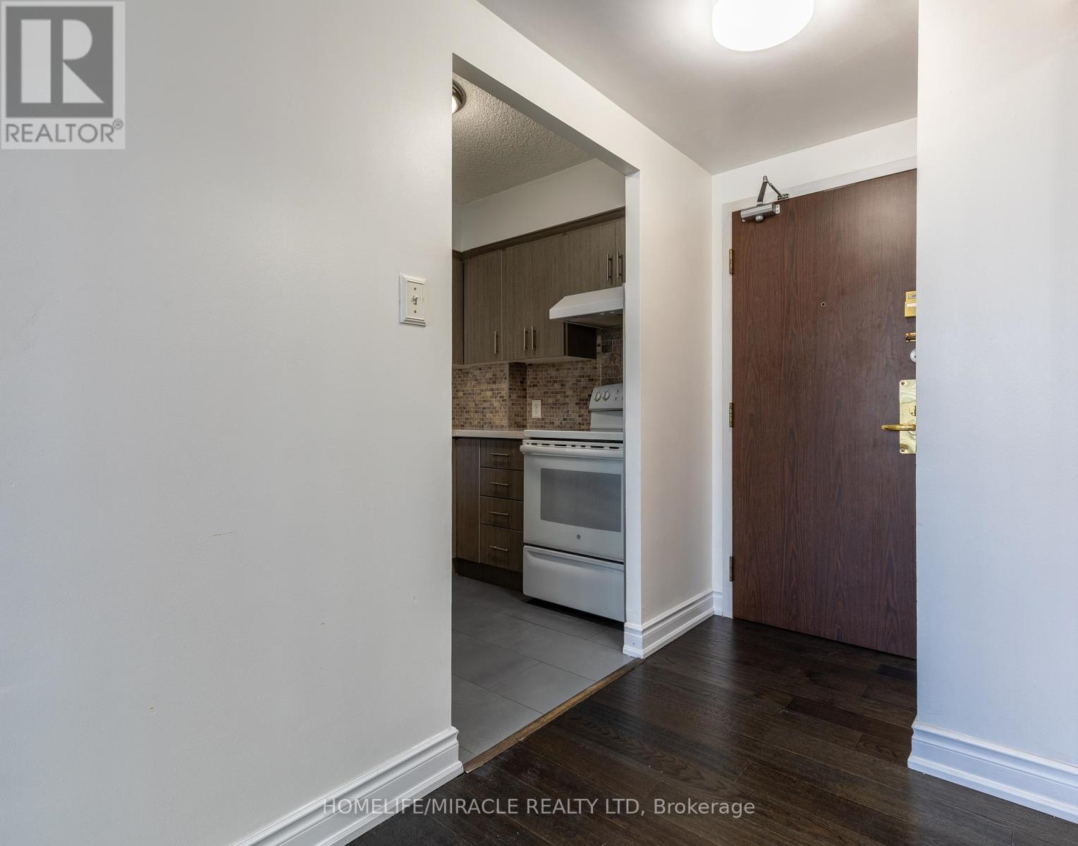 501 - 2901 Kipling Avenue, Toronto, Ontario  M9V 5E5 - Photo 12 - W12512166