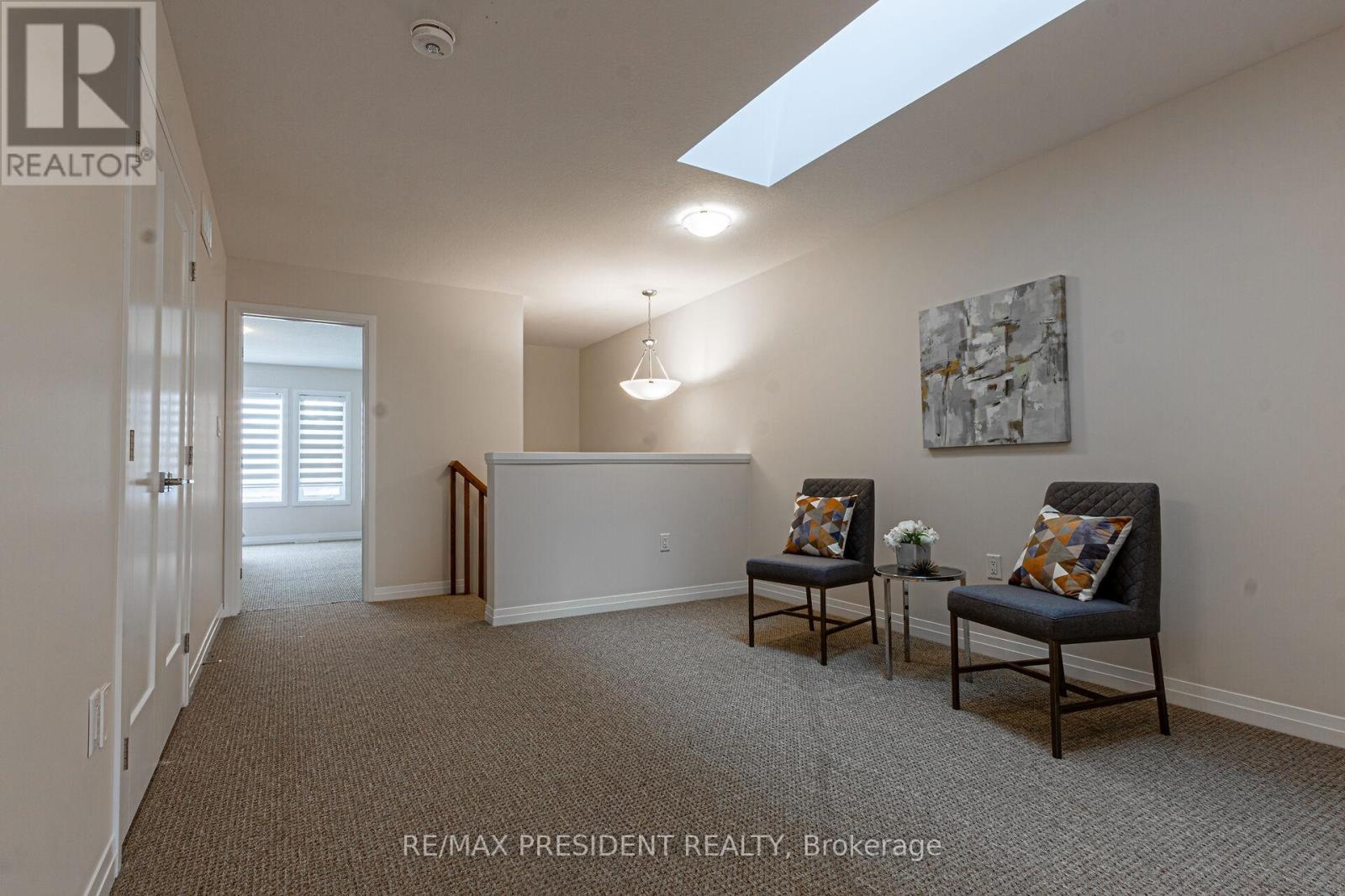 25 Greenwich Avenue, Hamilton, Ontario  L8J 0L5 - Photo 24 - X12522068