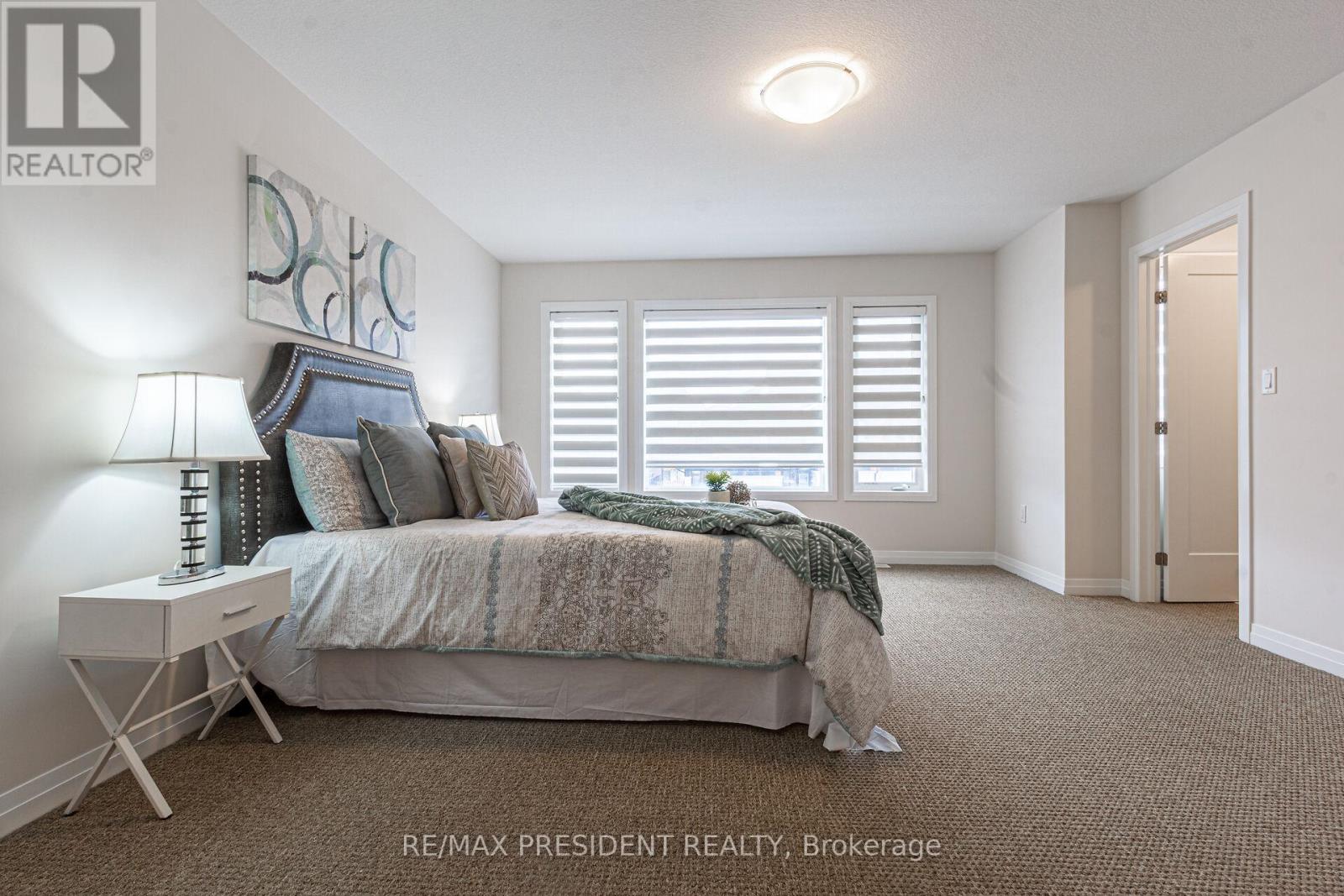 25 Greenwich Avenue, Hamilton, Ontario  L8J 0L5 - Photo 25 - X12522068