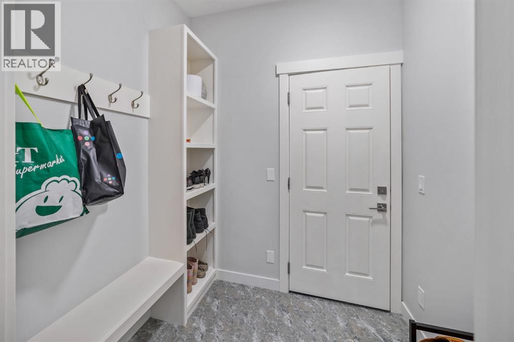 7 Mystic Ridge Way Sw, Calgary, Alberta  T3H 1S7 - Photo 19 - A2250424
