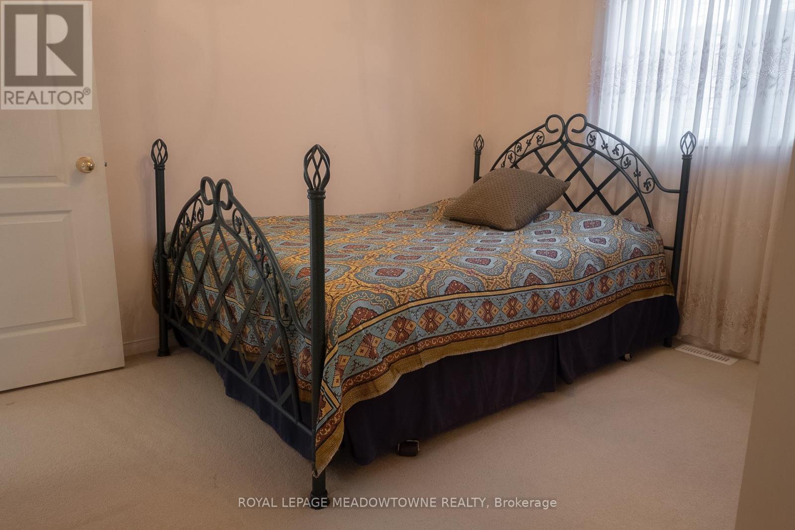 47 Earl Grey Crescent, Brampton, Ontario  L7A 2L2 - Photo 22 - W12570240