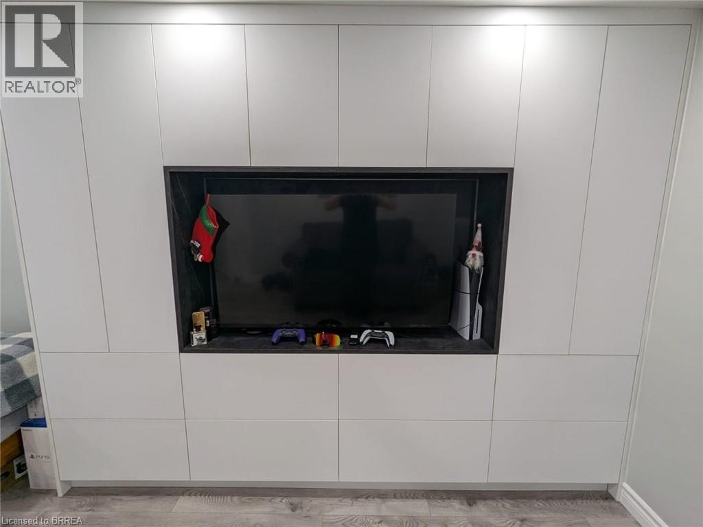 596 Grey Street Unit# 3, Brantford, Ontario  N3S 4Y1 - Photo 17 - 40789983