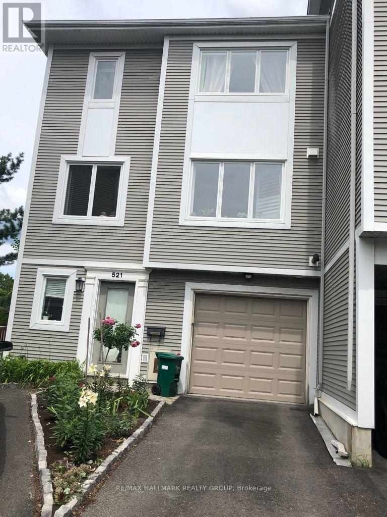 521 BURLEIGH PRIVATE, Ottawa, Ontario