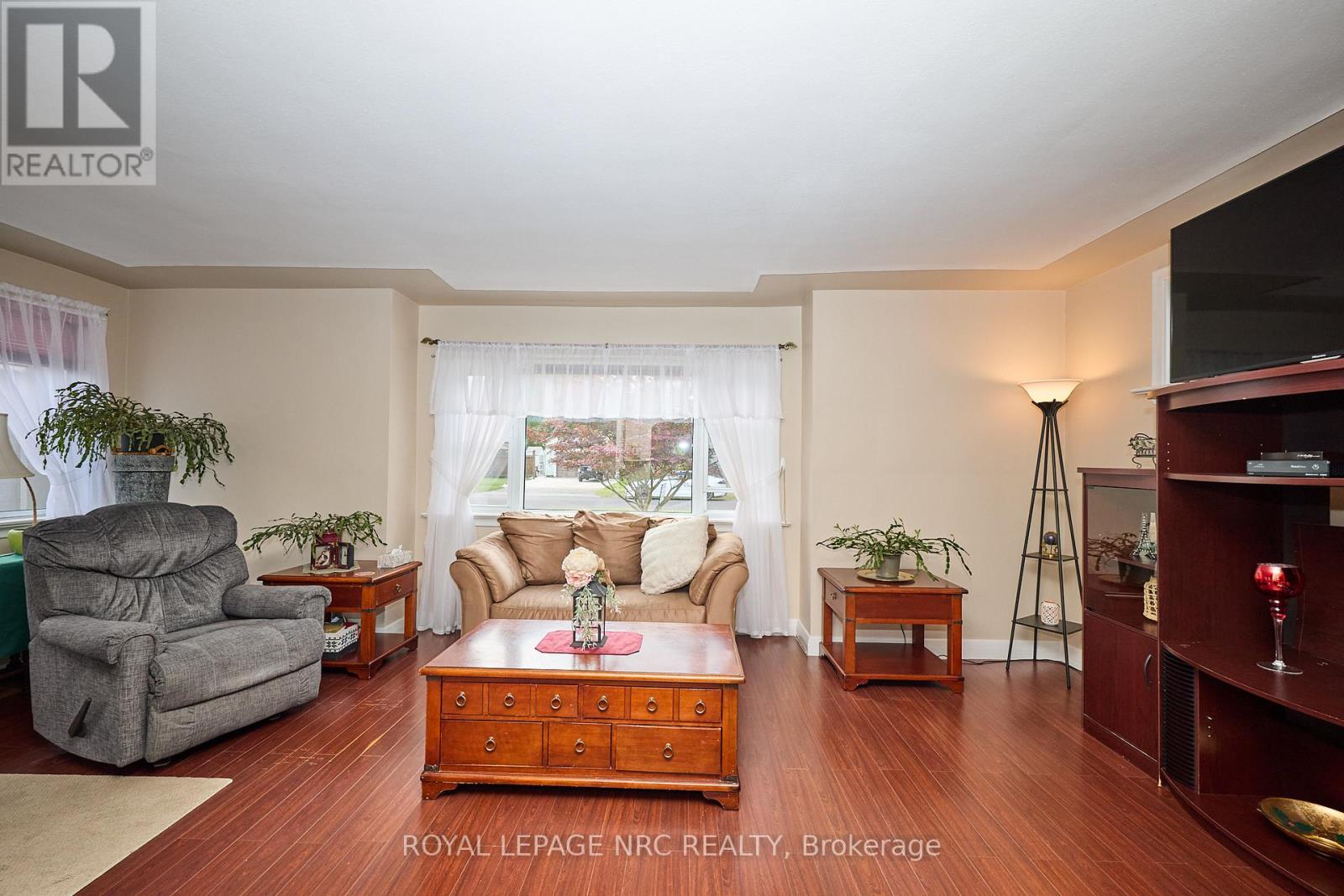 6947 Garden Street, Niagara Falls, Ontario  L2G 1H8 - Photo 28 - X12570280