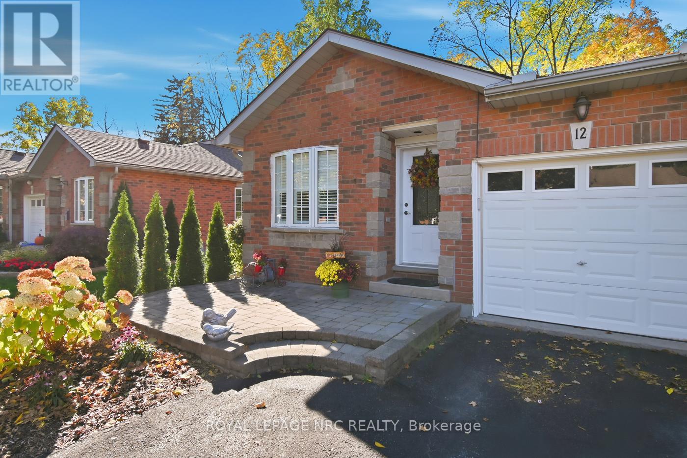 12 Kinsman Court, Pelham, Ontario  L3E 0L1 - Photo 2 - X12570284