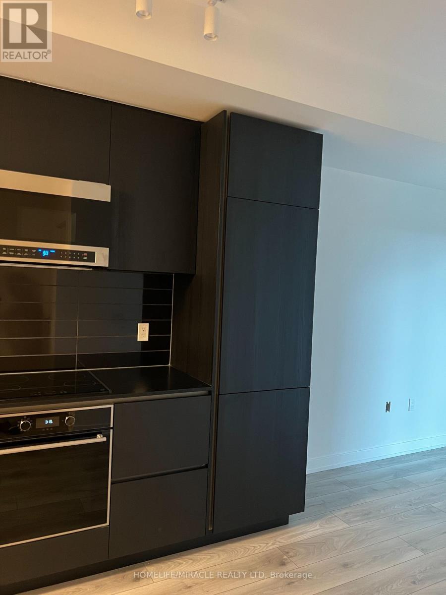 1706 - 110 Broadway Avenue, Toronto, Ontario  M4P 1V7 - Photo 8 - C12570288