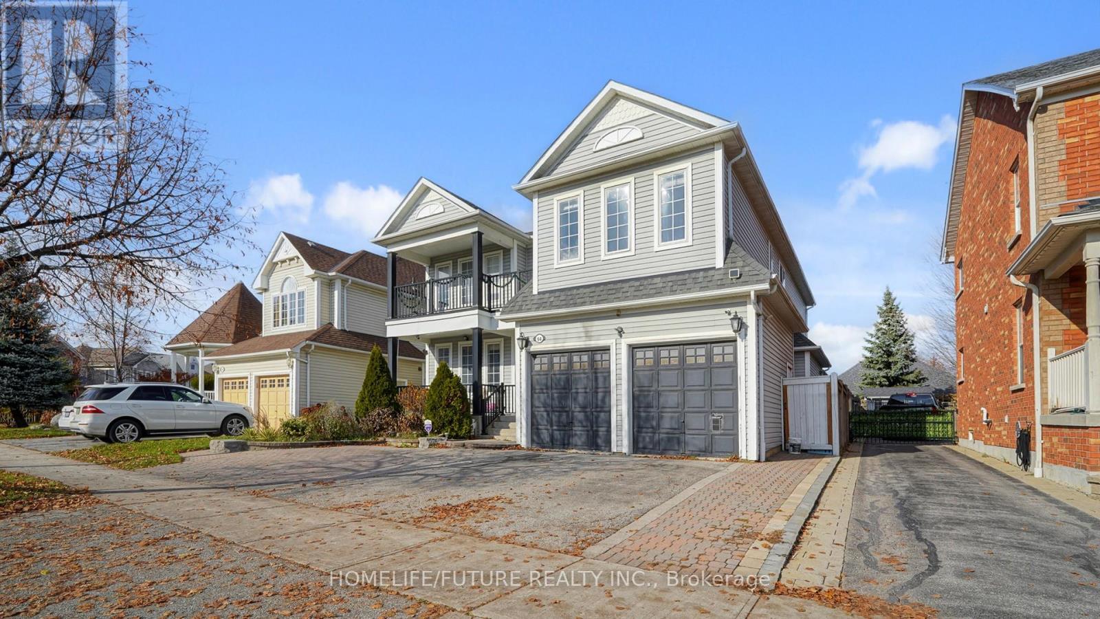 94 Carnwith Drive E, Whitby, Ontario  L1M 2K8 - Photo 2 - E12570292