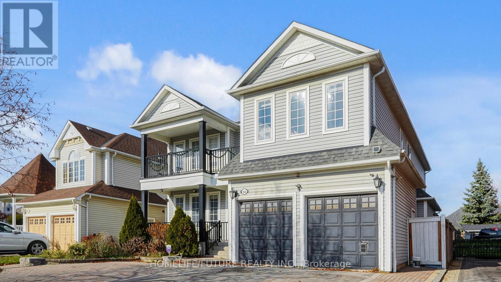 94 Carnwith Drive E, Whitby, Ontario  L1M 2K8 - Photo 3 - E12570292