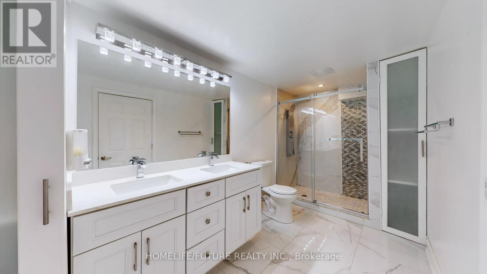 94 Carnwith Drive E, Whitby, Ontario  L1M 2K8 - Photo 45 - E12570292