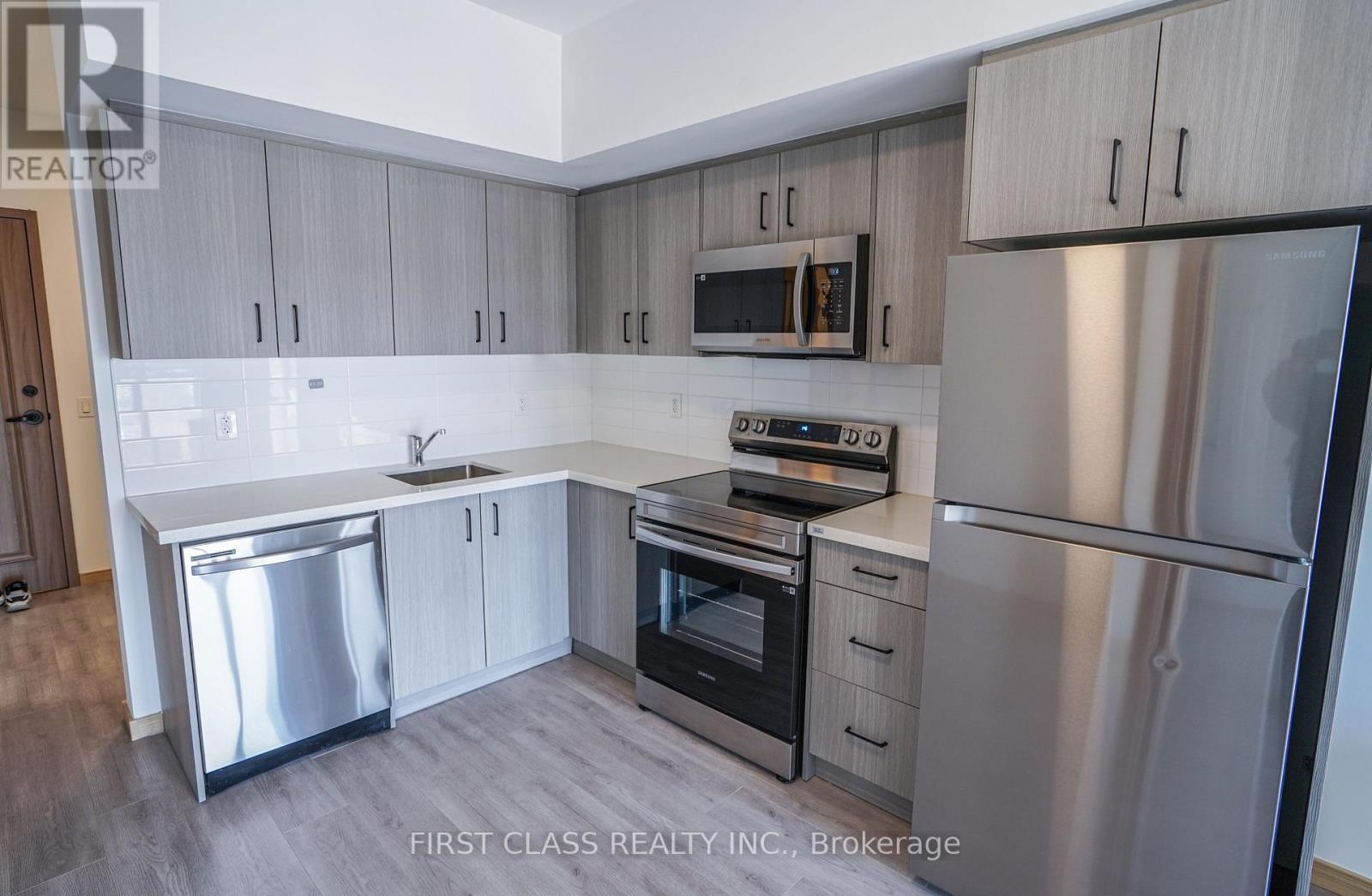 A902 - 3445 Sheppard Avenue E, Toronto, Ontario  M1T 3K5 - Photo 3 - E12570310