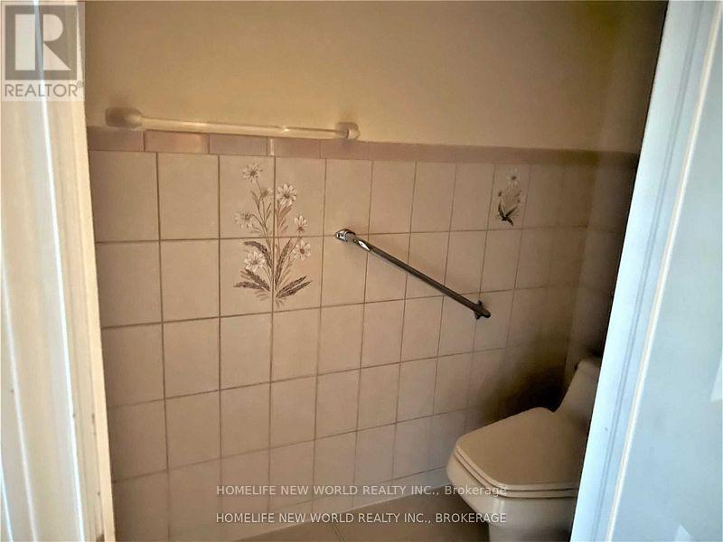 B - 8 Conland Avenue, Toronto, Ontario  M6A 2R9 - Photo 3 - W12570306