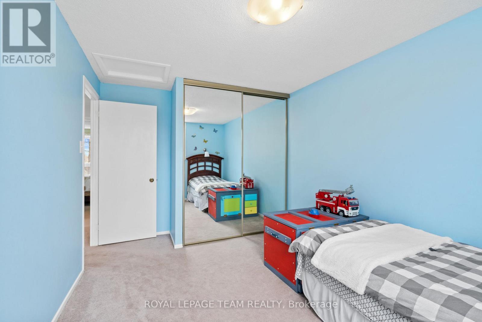 92 Burnetts Grove Circle, Ottawa, Ontario  K2J 1N7 - Photo 25 - X12564616