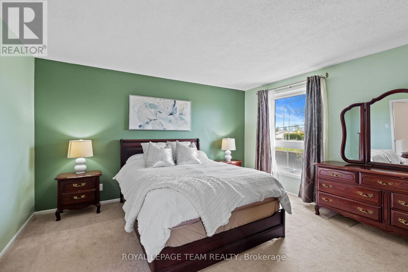 92 Burnetts Grove Circle, Ottawa, Ontario  K2J 1N7 - Photo 27 - X12564616