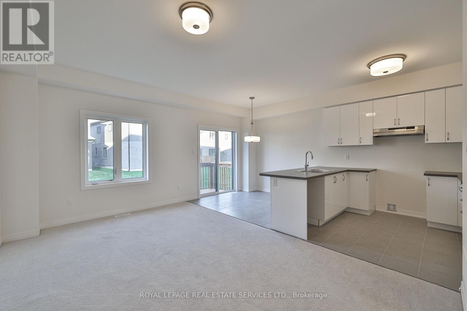 66 Mckernan Avenue, Brantford, Ontario  N3V 0B9 - Photo 9 - X12570072