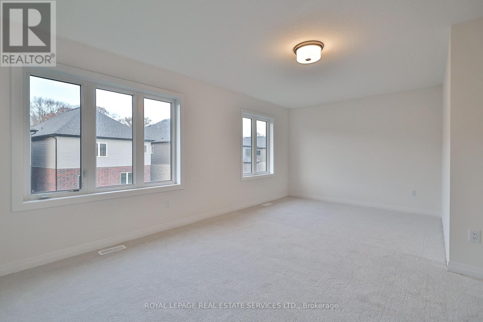 56 Mckernan Avenue, Brantford, Ontario  N3V 0B9 - Photo 15 - X12570076